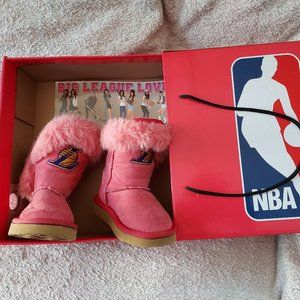 Girls NBA Lakers boots  Size 9 Toddler